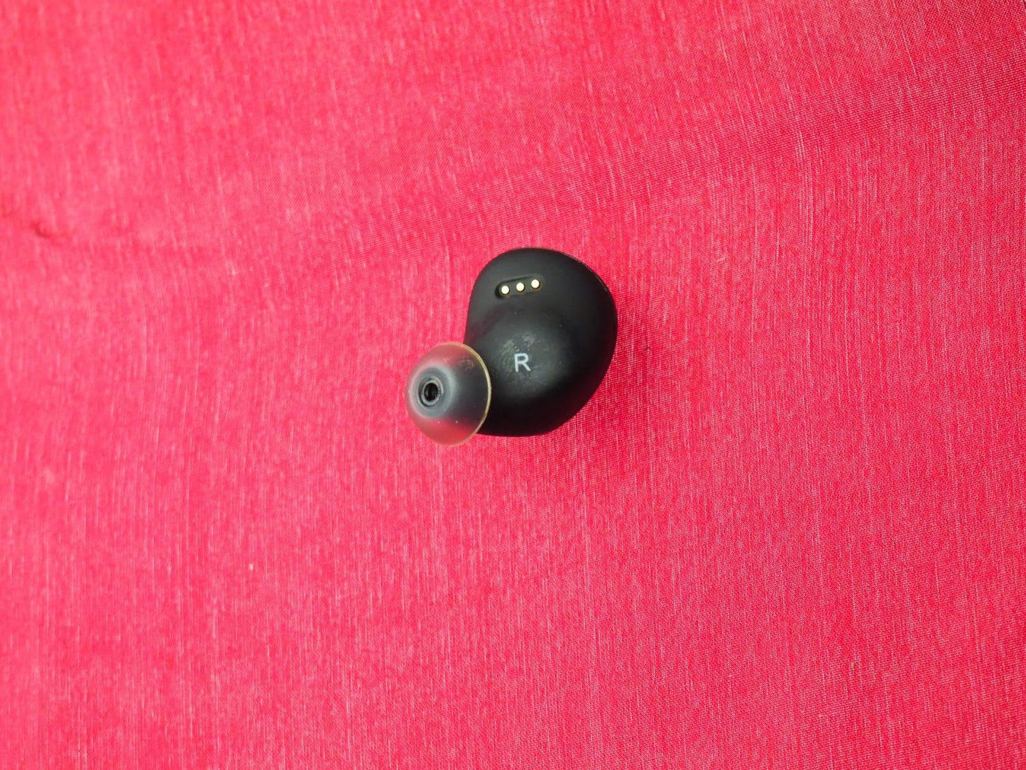 Goji Right Bluetooth Earbud Only & Working