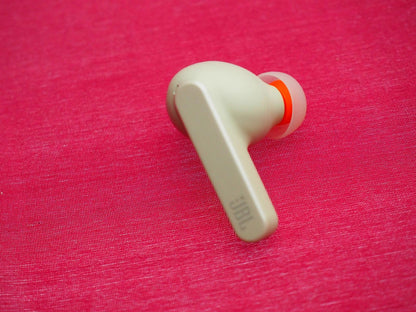 JBL Live Pro + Right Bluetooth earbud Only & Working