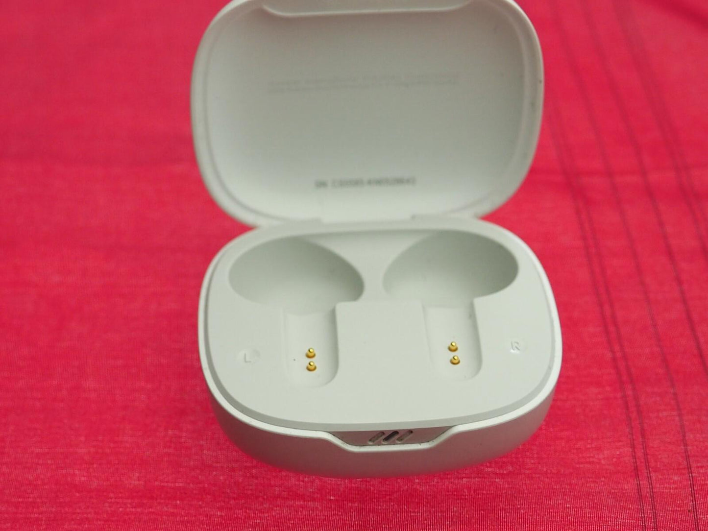 JBL Wave Flex Earbud Case Only & Working