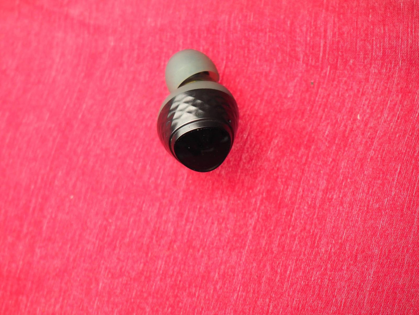 Soundpeats Engine Right Bluetooth Earbud Only & Untested