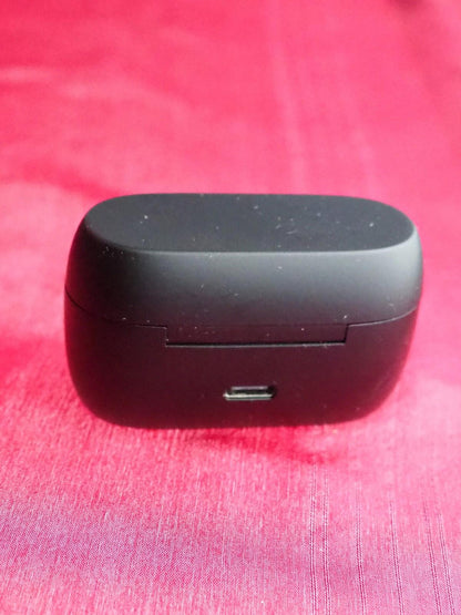 Jabra Elite 75t active Black Case  Only & Working