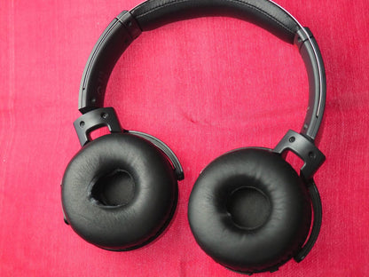 Sony MDR-XB650BT Bluetooth headphones