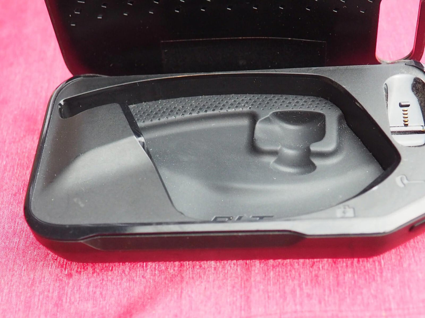 Plantronics Voyager Focus (missing transceiver) Case  Only & Working