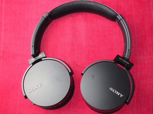 Sony MDR-XB650BT Bluetooth headphones