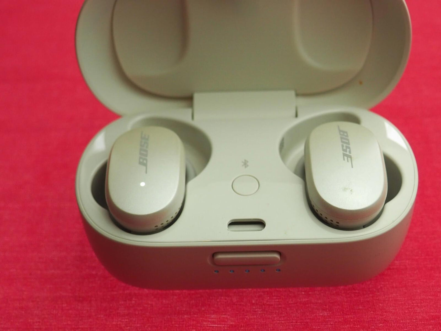 Bose Quietcomfort Bluetooth Earbuds Working