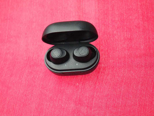 JBL Tune 115 Blueotooth Earbuds