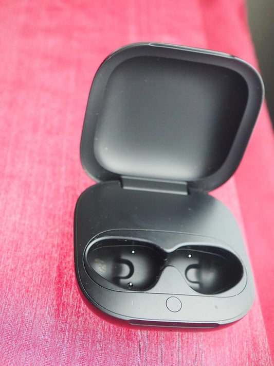 Beats Fit Pro Case Only & Working