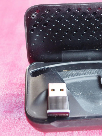 Plantronics Voyager Focus BT60 Case + USB Adapter Only & Working