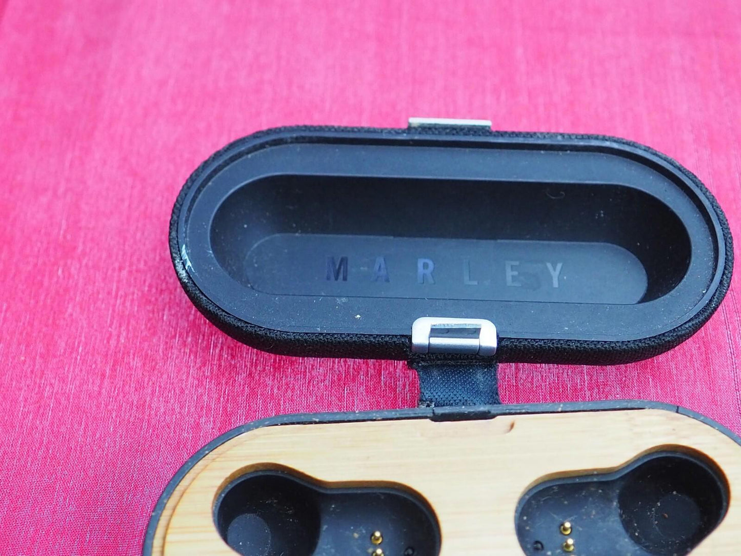 House Of Marley Liberate Air Earbuds Case Only & Working
