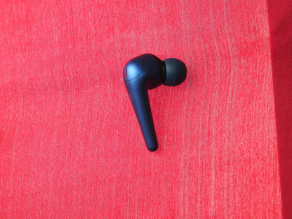 1more Comfo Buds Right Bluetooth Earbud Only & Working