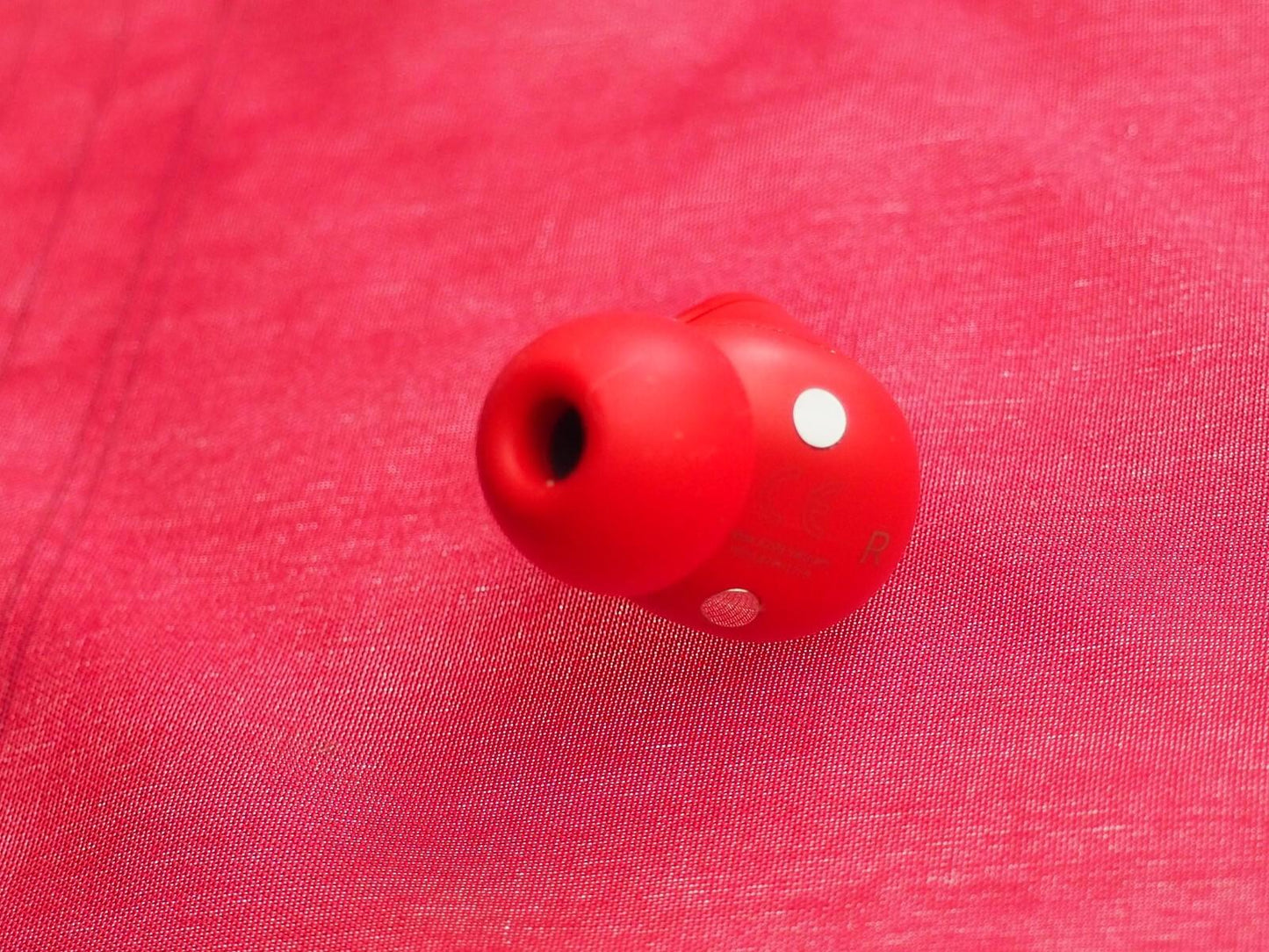 Beats Studio Buds Right Earbud Only & Working
