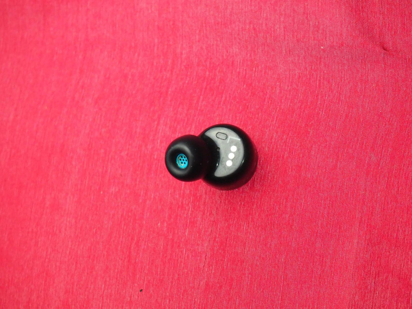 Amazon Echo Buds Left  Bluetooth Earbud Only & Untested