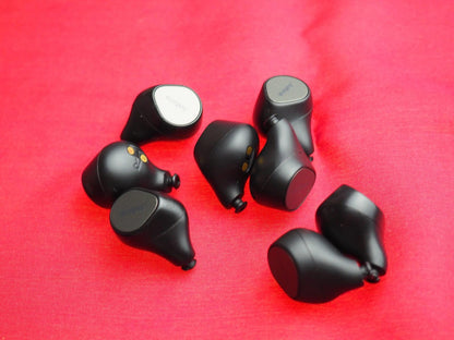 Joblot Of Jabra Elite 7 Pro  Bluetooth earbuds Only & Not Working