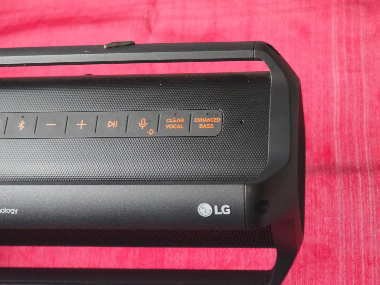 LG PK5 Xboom Portable Bluetooth Speaker & Working