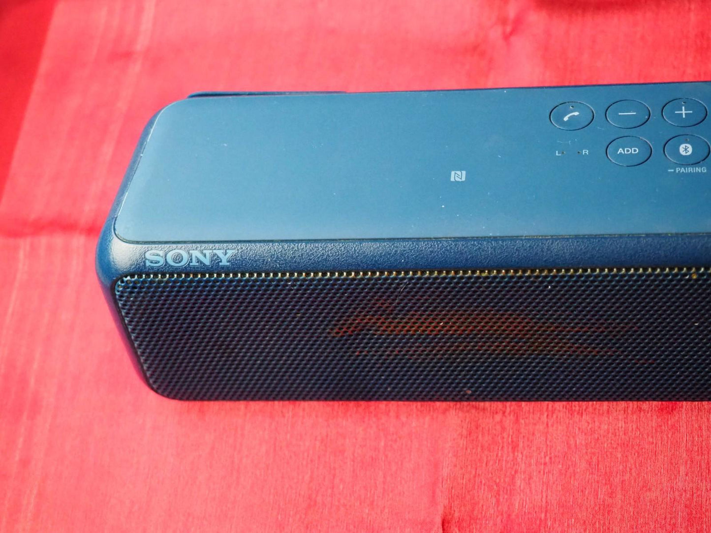 Sony SRS-XB3 Portable Bluetooth Speaker & Damaged & NO CHARGER
