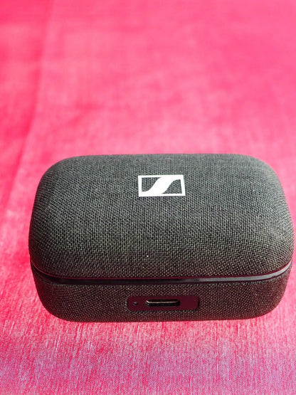 Sennheiser Momentum 3 Case  Only & Working