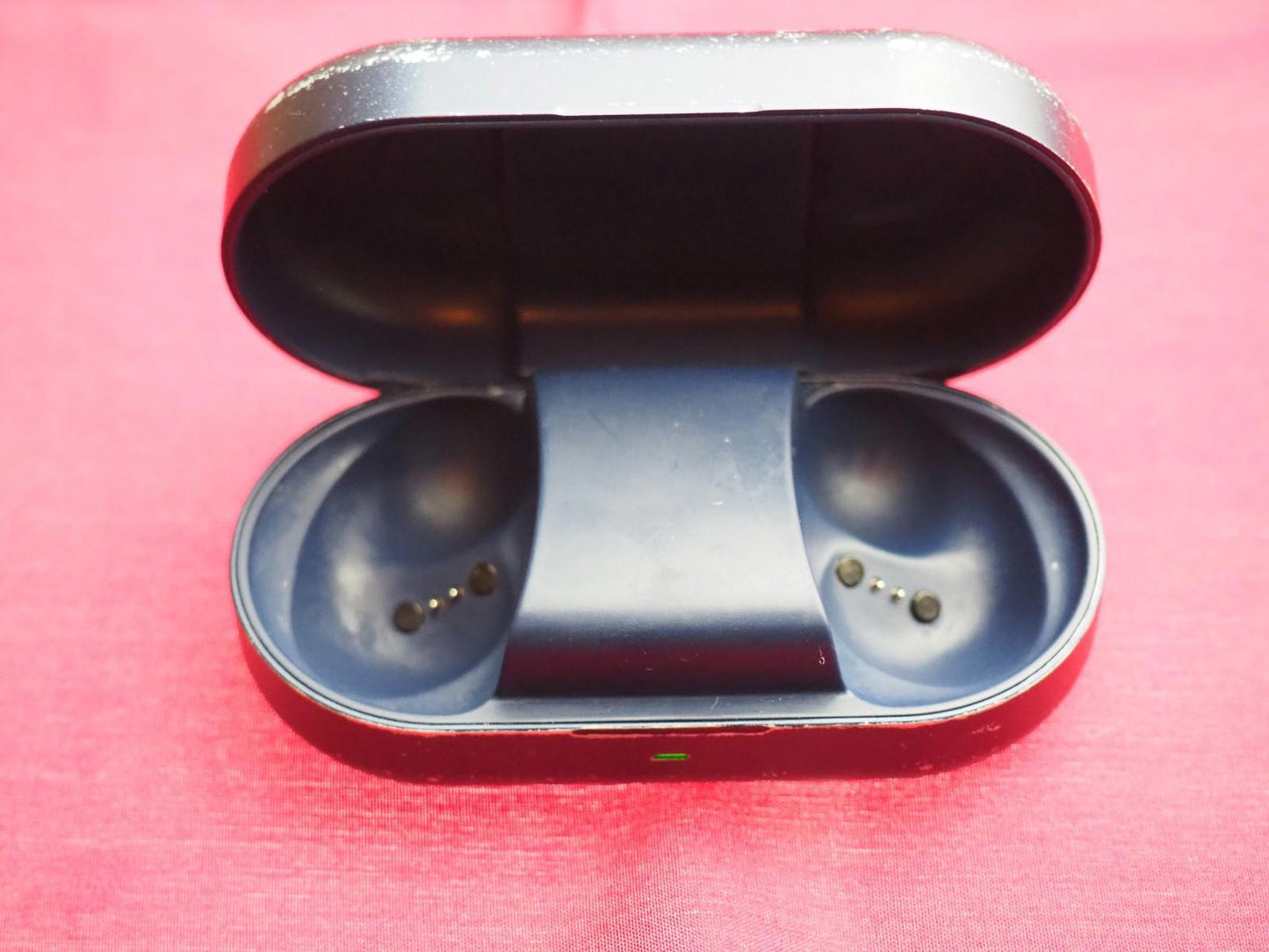 Bang & Olufsen Beoplay EQ Earbuds Case Only & Working
