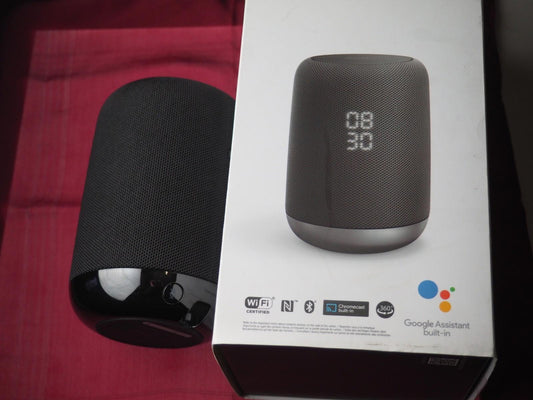 Sony LF-550G Portable Bluetooth Speaker & Working (comes with charger)