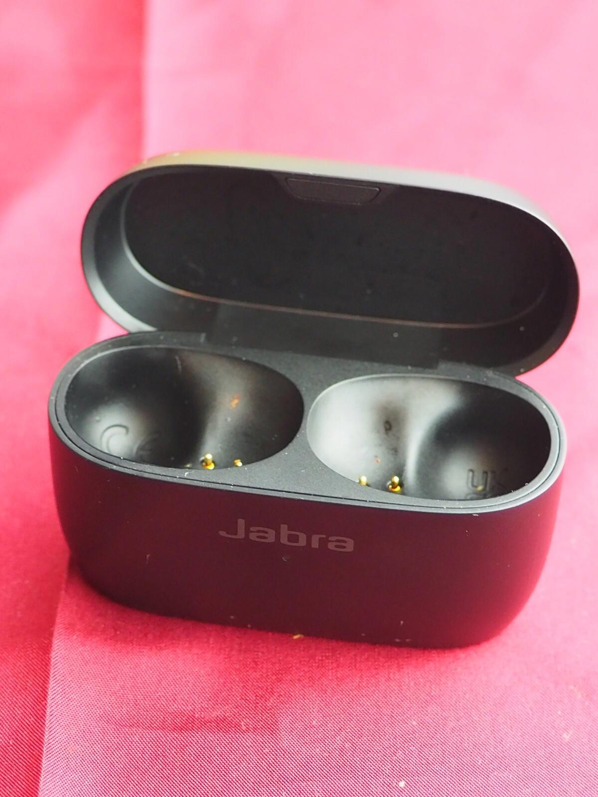 Jabra Elite 4 Active  Black Case Only & Working For Bluetooth  Earbuds