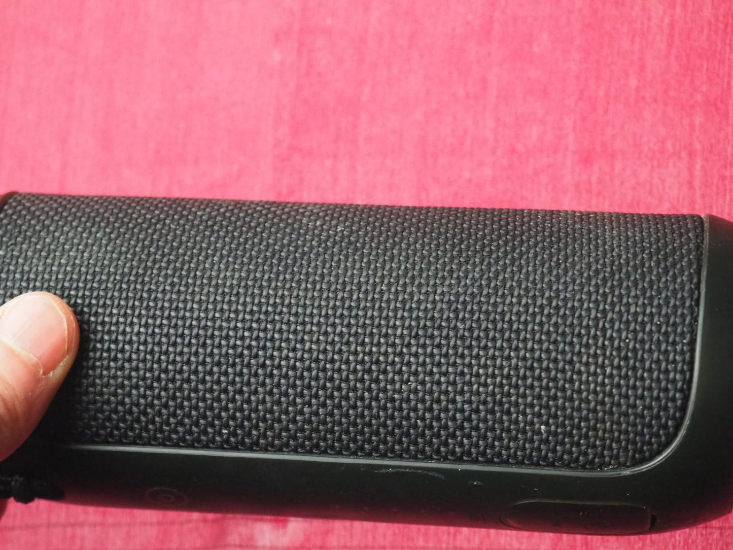 JBL Flip 3 Portable Bluetooth Speaker & Working