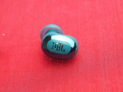 JBL Live Buds 3 right Bluetooth earbud Only & Working