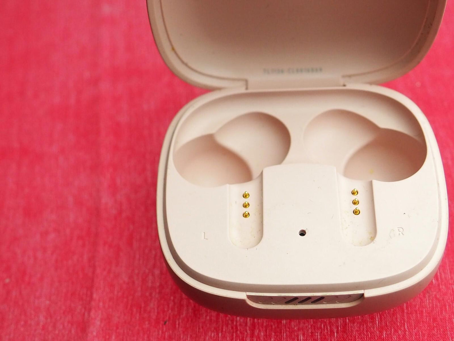 JBL Pro+ Earbuds Case  Only & Working