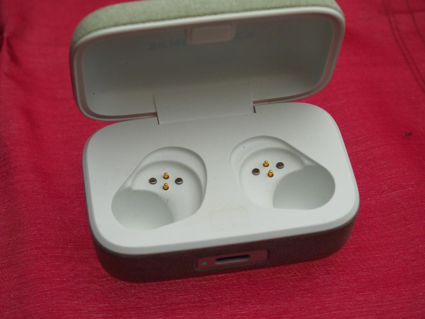 Sennheiser Momentum 4 Case Only & Working