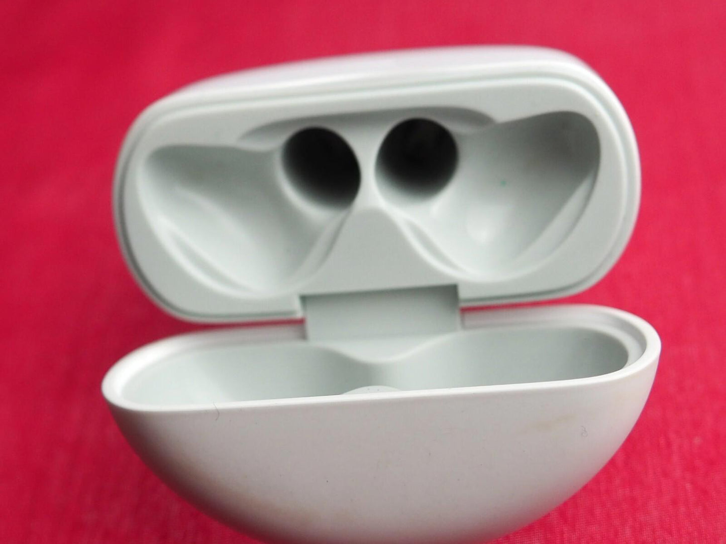 Soundpeats Air 4 Earbuds Case  Only & Working