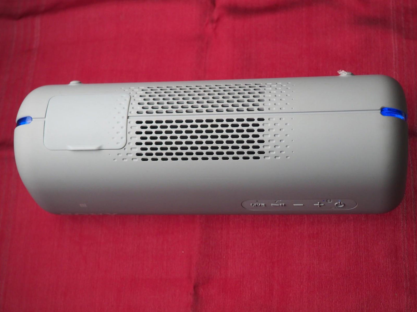 Sony SRS-XB32 Portable Bluetooth Speaker & Working
