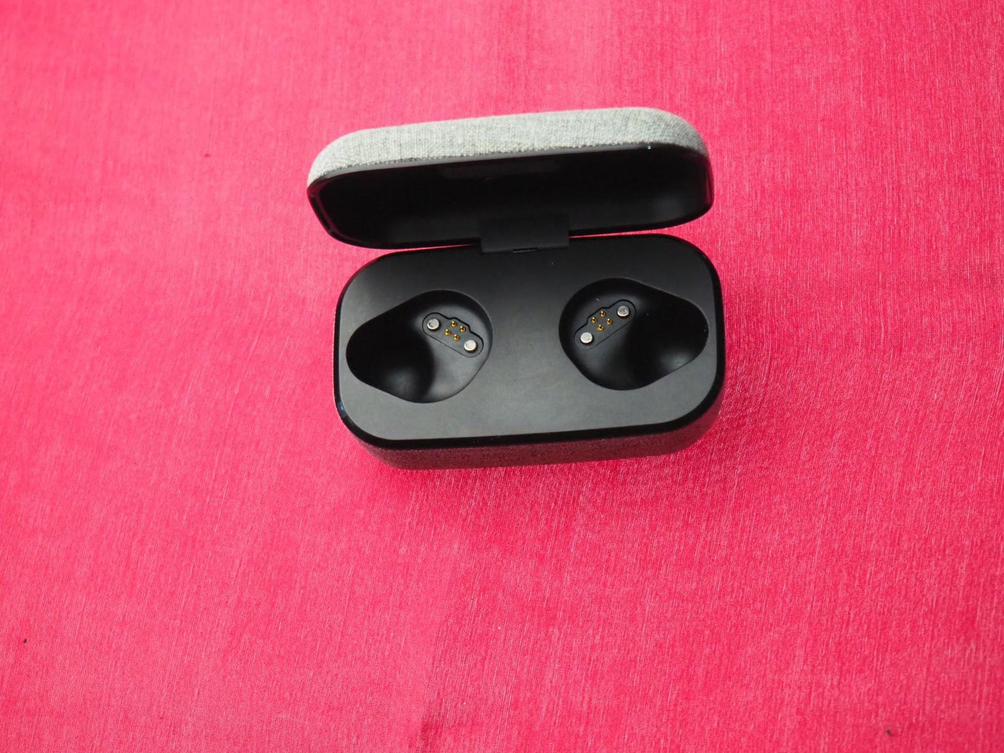 Sennheiser Momentum 2 Case Only & Working