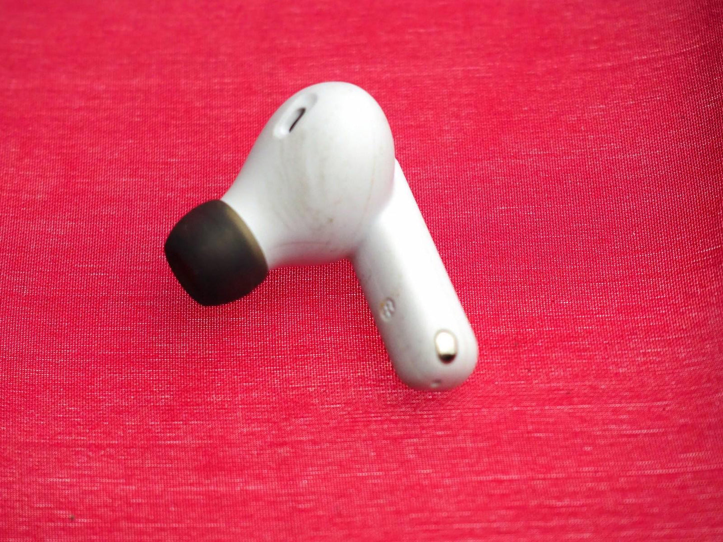 JBL Wave Beam 2 Right Bluetooth earbud Only & Working