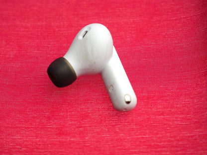 JBL Wave Beam 2 Right Bluetooth earbud Only & Working