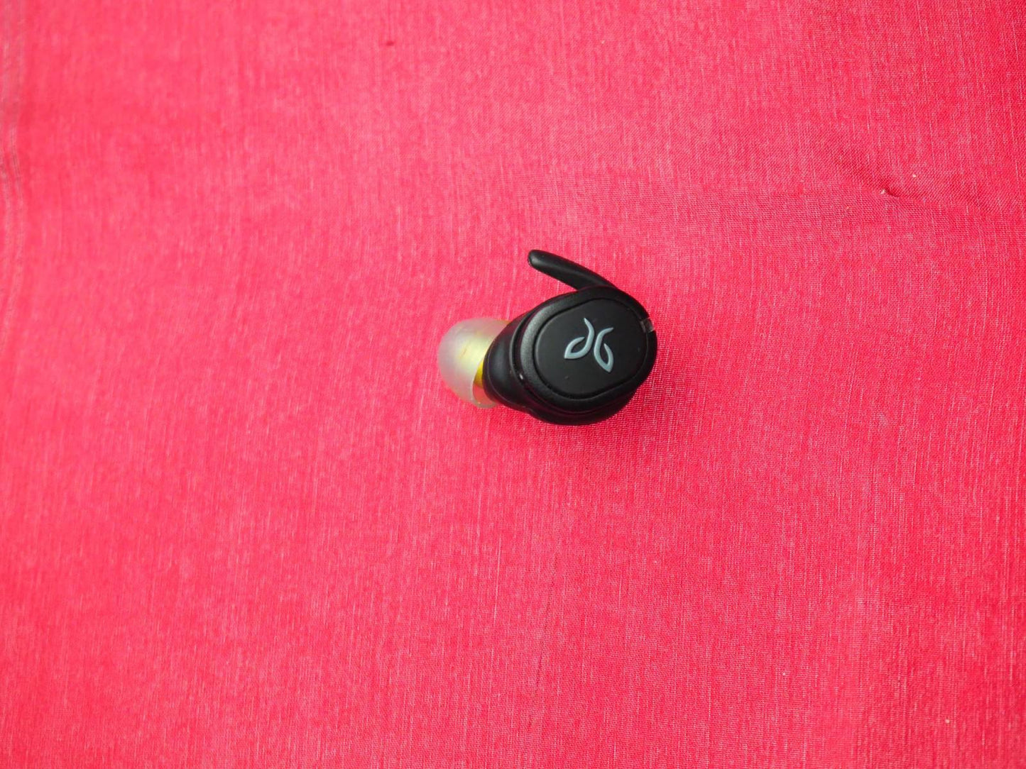 Jaybird Run Right Bluetooth Earbud Only & Working
