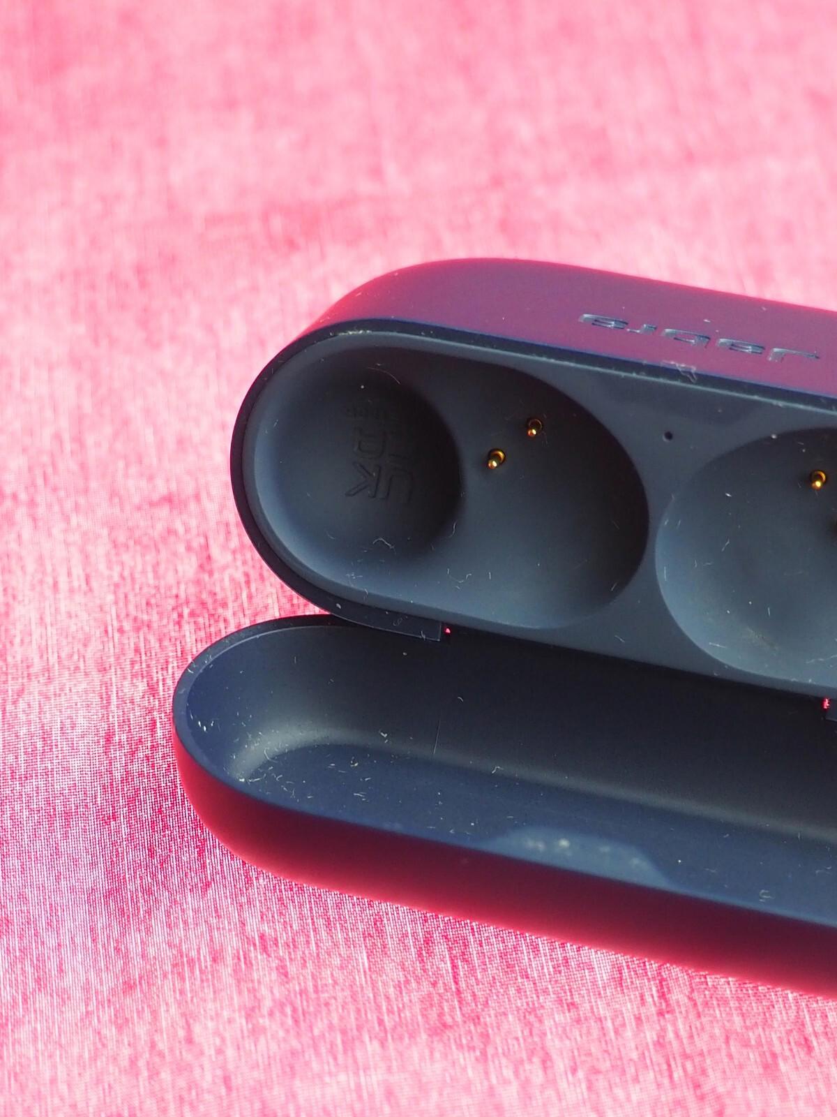 Jabra Elite 10 Gen  Black Case  Only & Not Working