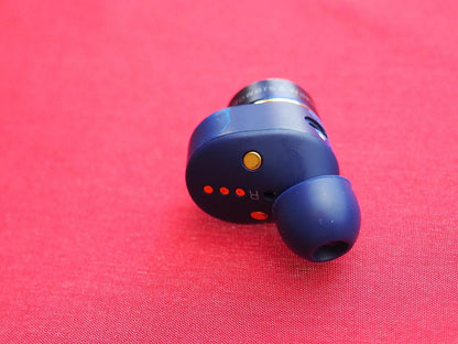 Bowers & Wilkins Pi7 S2 Right Bluetooth earbud Only & Working