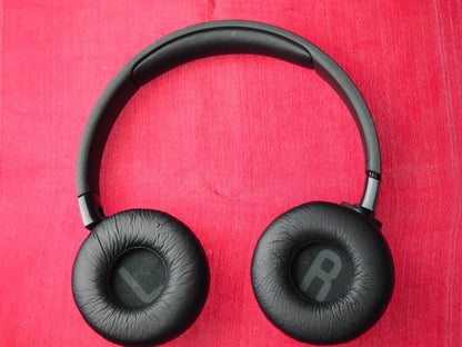 JBL Tune 600 Bluetooth headphones