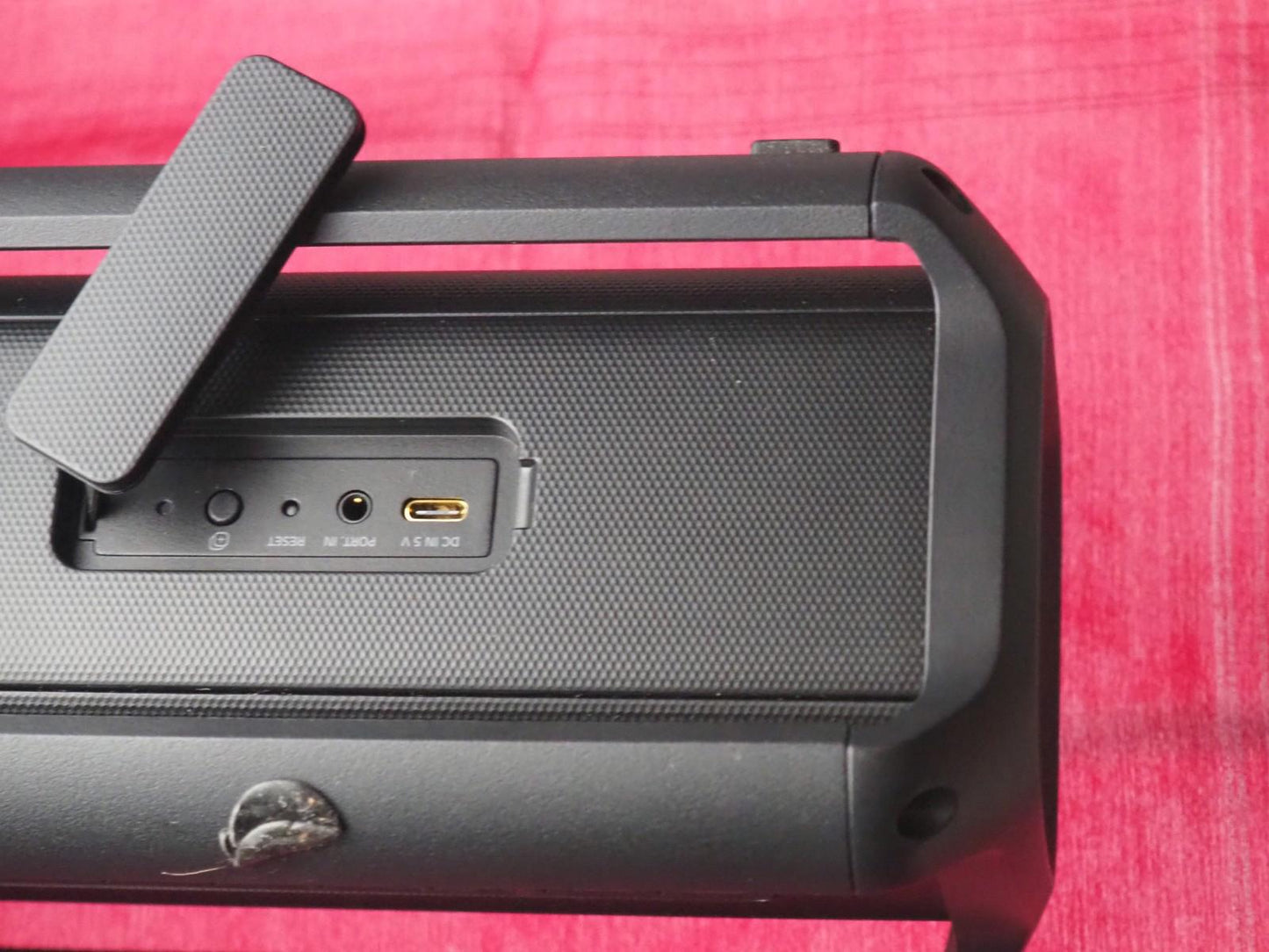 LG PK5 Xboom Portable Bluetooth Speaker & Working