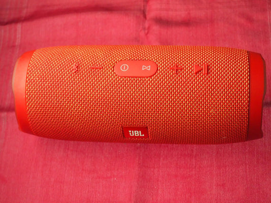 JBL Charge 3 Portable Bluetooth Speaker & Part Working