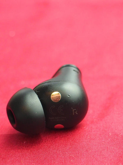 Beats Studio Buds  Right Bud Only & Working