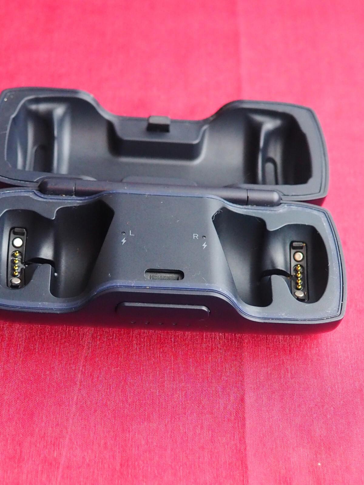Bose Soundsport Free blue/black Case Only & Working