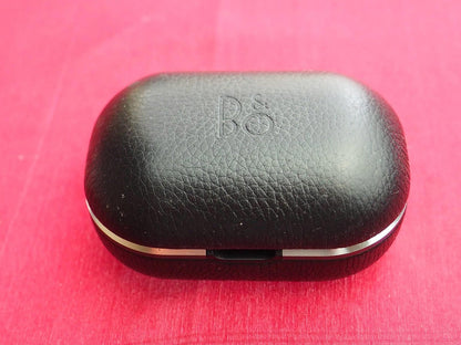 Bang & Olufsen Beoplay E8 2.0 Case Only & Working