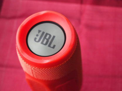 JBL Charge 3 Portable Bluetooth Speaker & Part Working