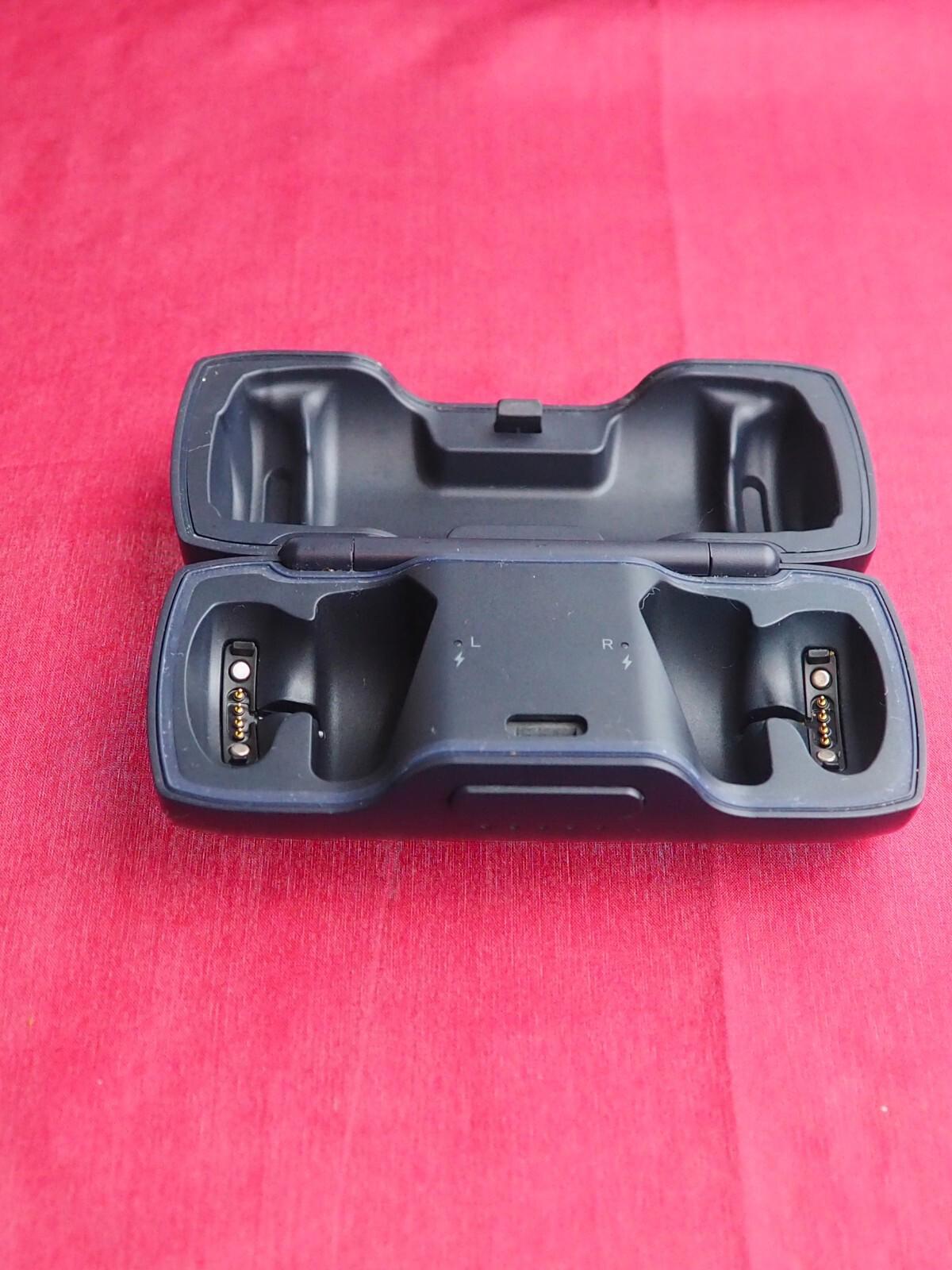 Bose Soundsport Free blue/black Case Only & Working