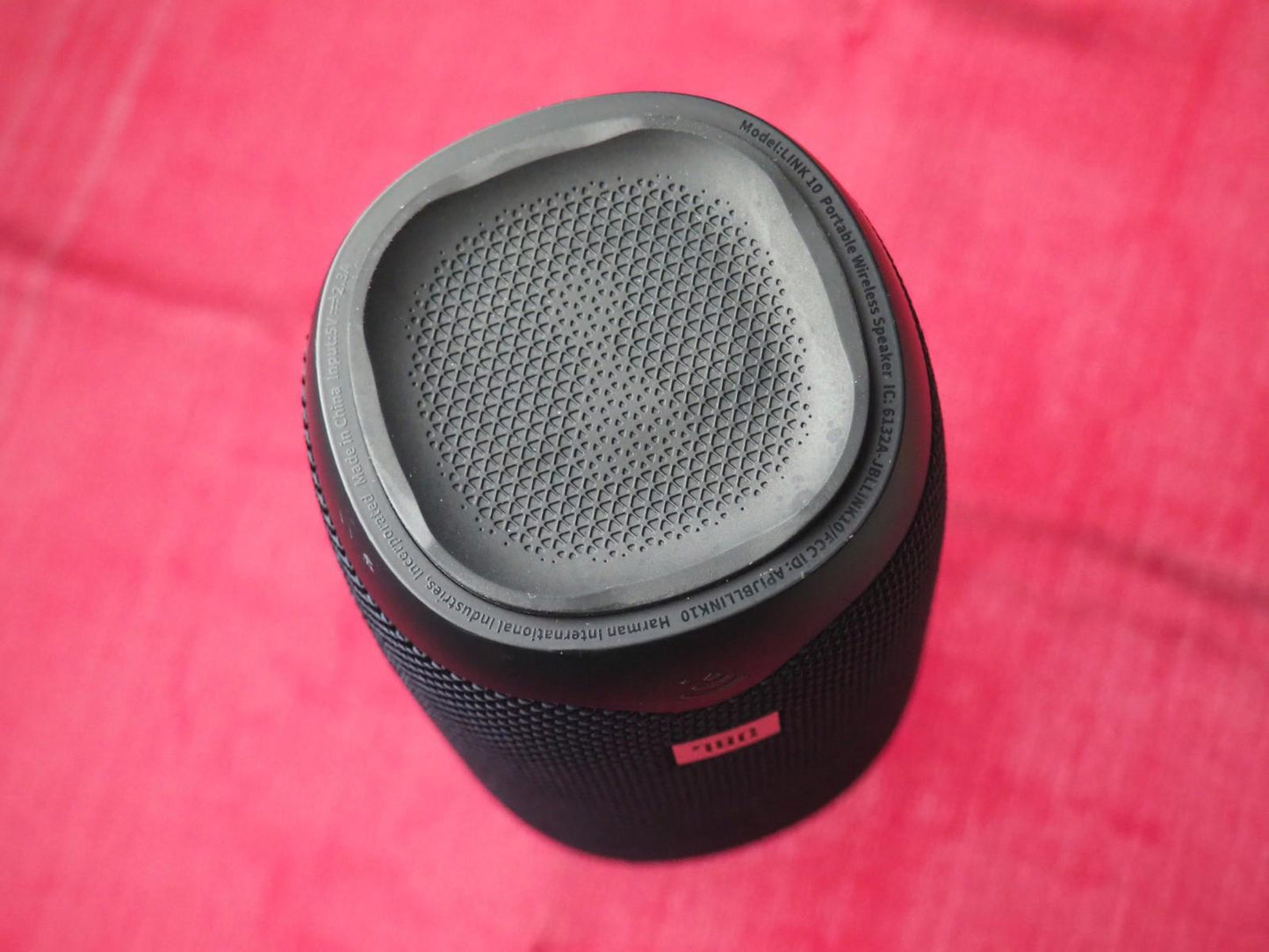 JBL Link 10 Portable Bluetooth Speaker & Working