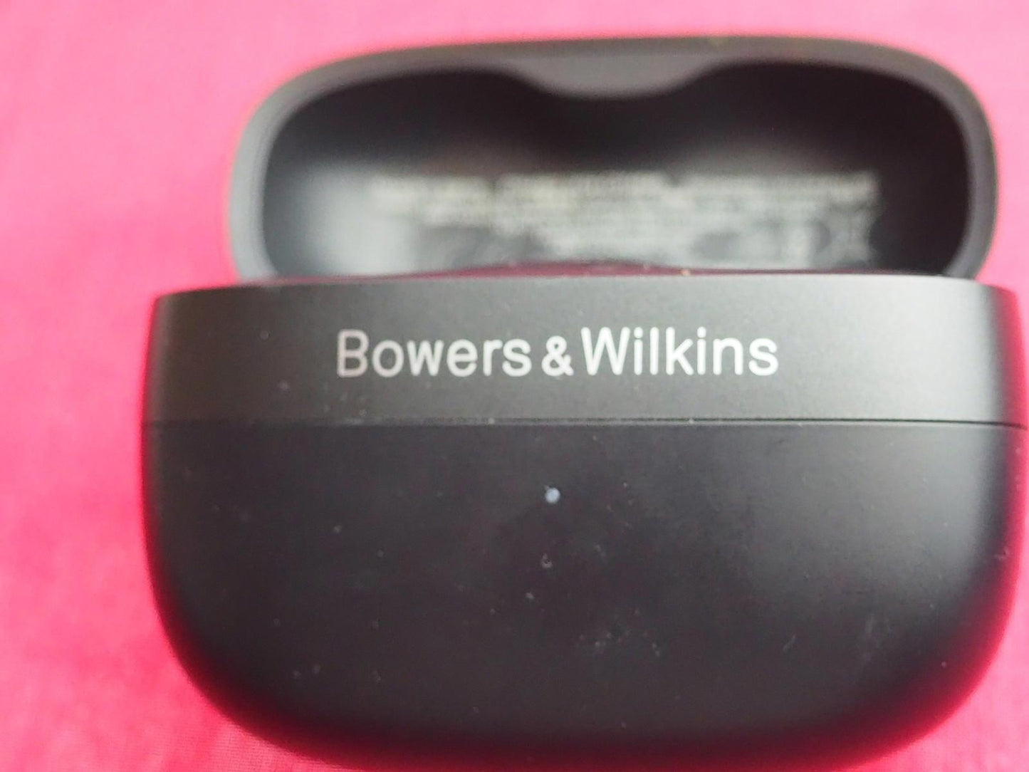 Bowers & Wilkins Pi8 Case Only & Not Working