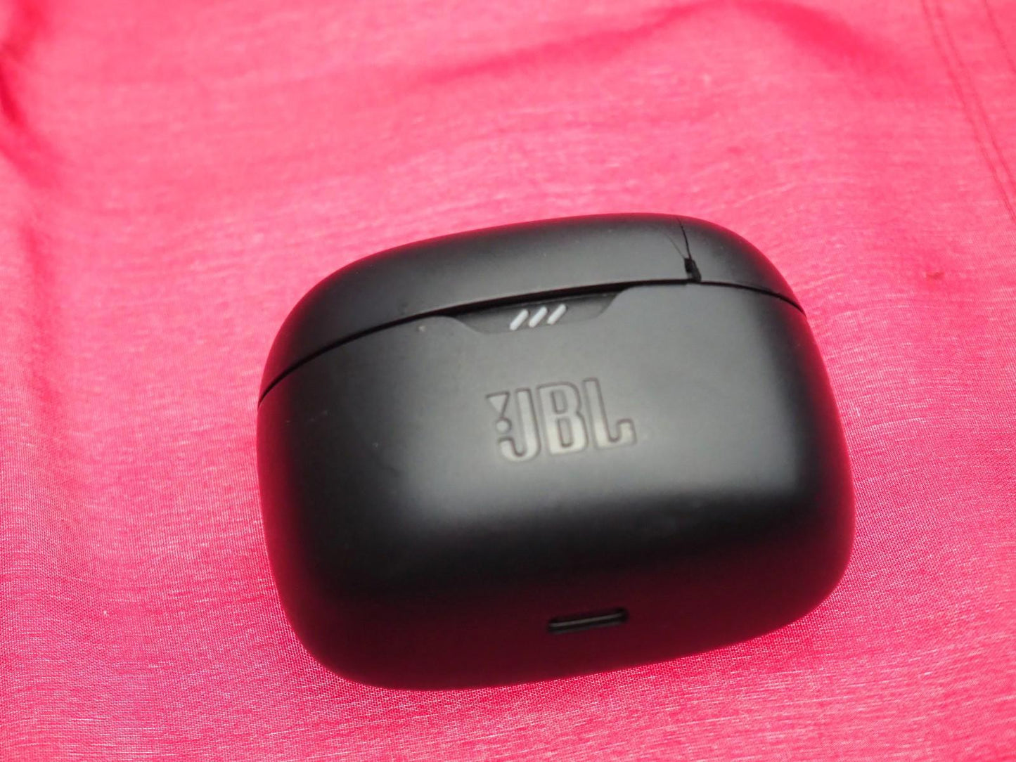 JBL Tune 245 Case Only & Working