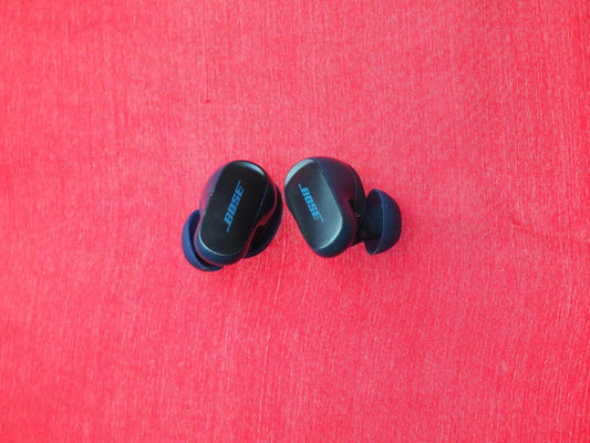 Bose Quietcomfort Ultra Left Right Bluetooth Earbuds Only & Working