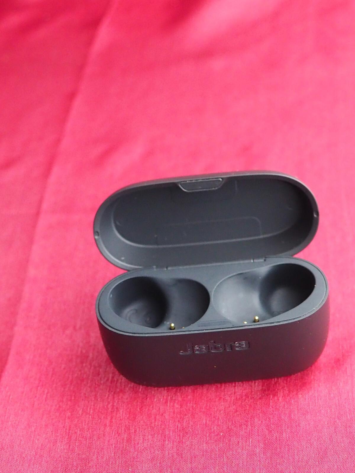 Jabra Elite 75T / 75T Active Earbuds Case Only & Working