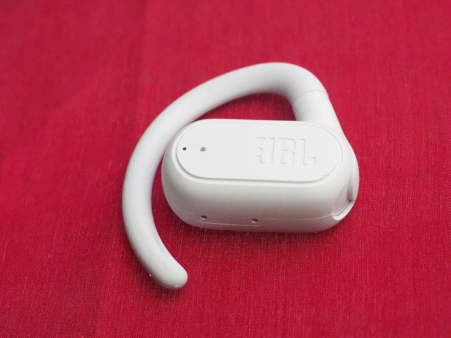 JBL Soundgear Sense Right Bluetooth earbud Only & Working