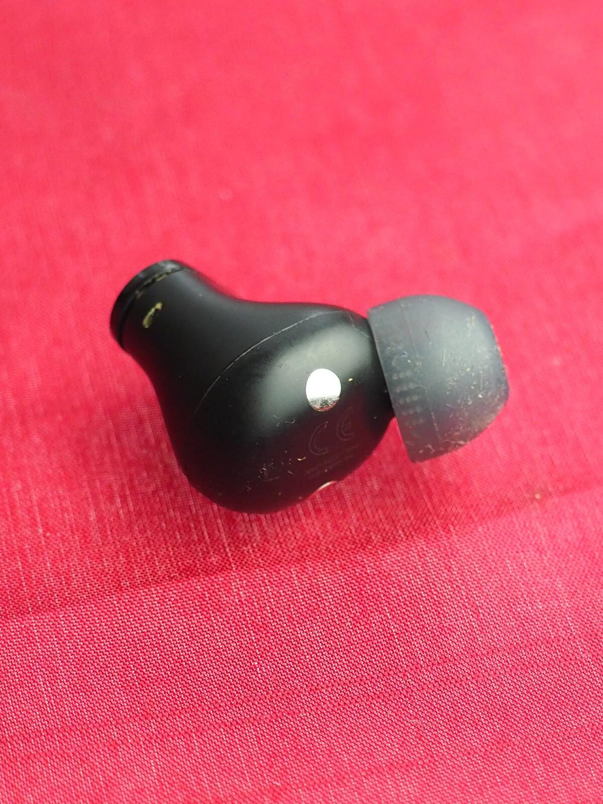 Beats Studio Buds  Left Bud Only  & Working